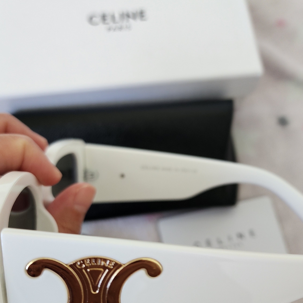 Fashion White Sunglasses - Picture 4 of 7